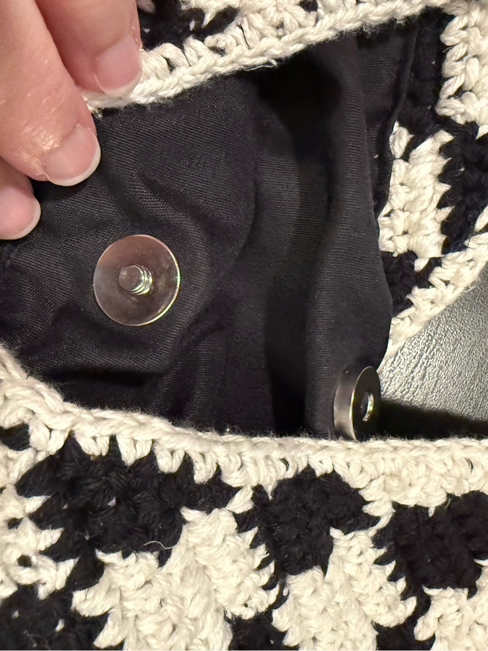 CROCHET black and white check with cherries crossbody bag. EUC - Picture 3 of 4